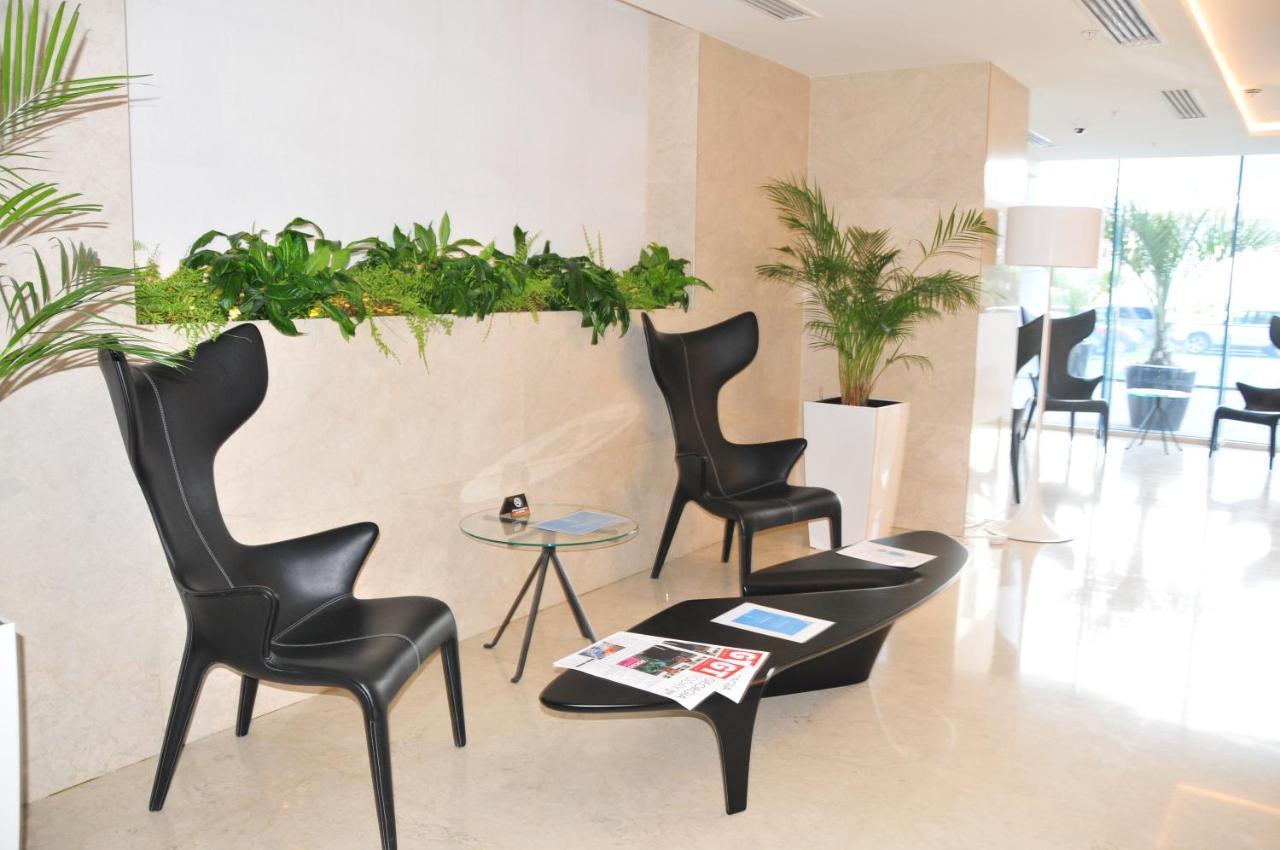 Sea View Apartment Near To The Dancing And Music Fountains 바투미 외부 사진